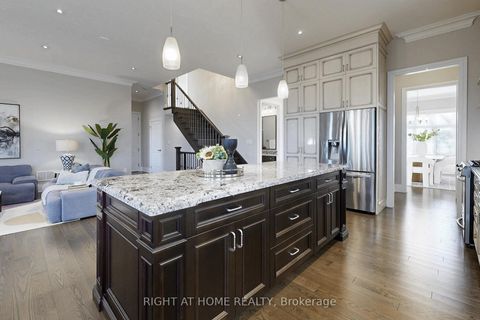 Photo 16 at 53 Rockwell Road, Doncrest, Richmond Hill