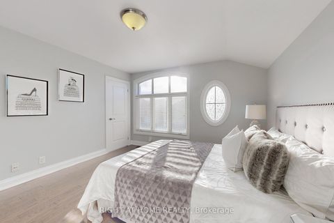 Photo 30 at 53 Rockwell Road, Doncrest, Richmond Hill