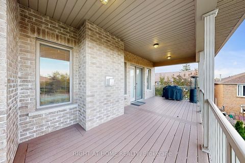 Photo 36 at 53 Rockwell Road, Doncrest, Richmond Hill