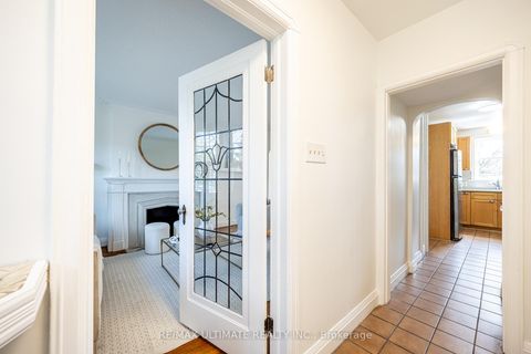 Photo 6 at 165 Divadale Drive, Leaside, Toronto