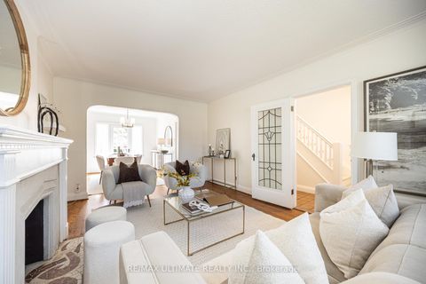 Photo 9 at 165 Divadale Drive, Leaside, Toronto