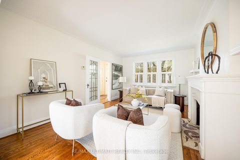 Photo 12 at 165 Divadale Drive, Leaside, Toronto
