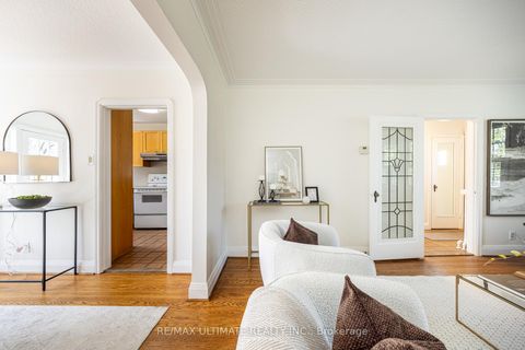 Photo 15 at 165 Divadale Drive, Leaside, Toronto