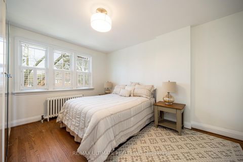 Photo 26 at 165 Divadale Drive, Leaside, Toronto