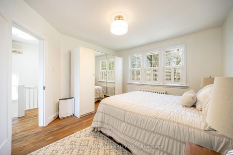 Photo 27 at 165 Divadale Drive, Leaside, Toronto
