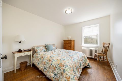 Photo 30 at 165 Divadale Drive, Leaside, Toronto