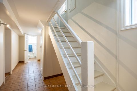 Photo 36 at 165 Divadale Drive, Leaside, Toronto