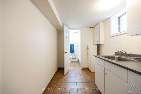 Photo 37 at 165 Divadale Drive, Leaside, Toronto