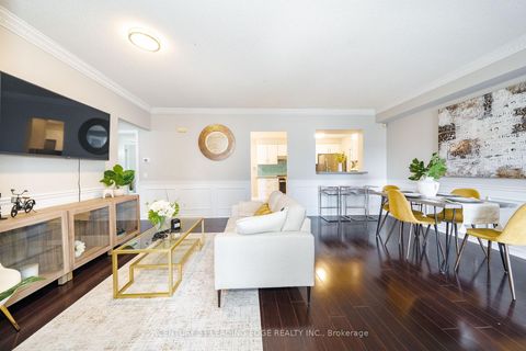 Photo 4 at 25 - 117 Omni Drive, Bendale, Toronto