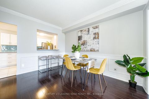 Photo 5 at 25 - 117 Omni Drive, Bendale, Toronto