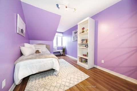 Photo 17 at 25 - 117 Omni Drive, Bendale, Toronto