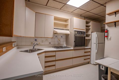 Photo 7 at 20 Webster Avenue, Annex, Toronto