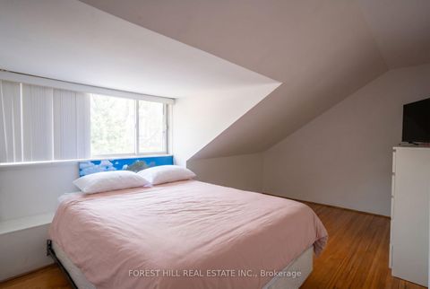 Photo 12 at 20 Webster Avenue, Annex, Toronto