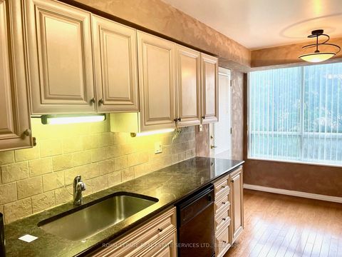 Photo 6 at 203 - 29 Northern Heights Drive, Langstaff, Richmond Hill