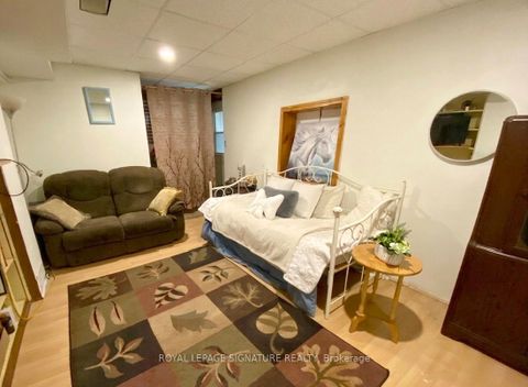 Photo 3 at 1914 Liverpool Road, Liverpool, Pickering