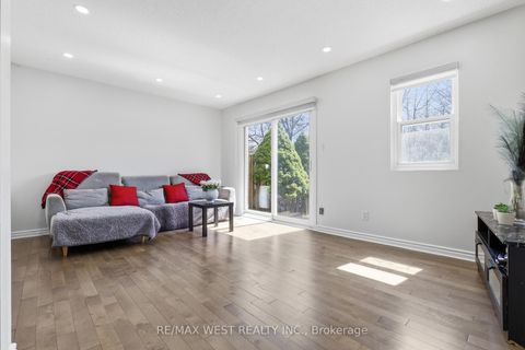 Photo 14 at 1 - 151 Wickson Trail, Malvern, Toronto