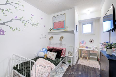 Photo 5 at 2566 William Jackson Drive, Duffin Heights, Pickering