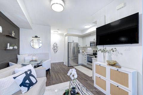 Photo 16 at 2566 William Jackson Drive, Duffin Heights, Pickering