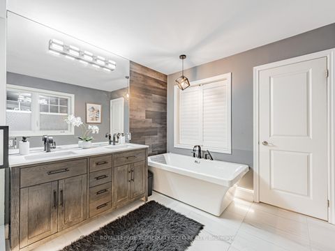 Photo 14 at 66 Rideout Street, South East, Ajax