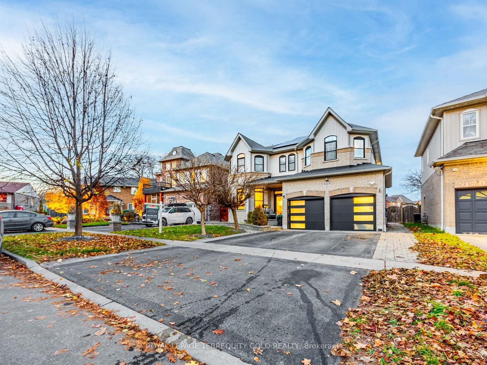 66 Rideout Street, South East, Ajax 