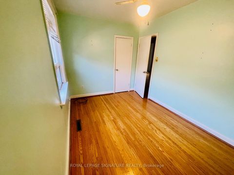 Photo 7 at 7 Placid Road, Queensway, Toronto