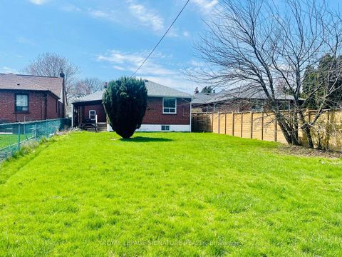 Photo 26 at 7 Placid Road, Queensway, Toronto