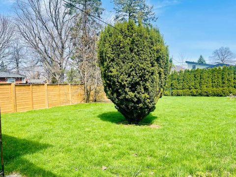 Photo 29 at 7 Placid Road, Queensway, Toronto