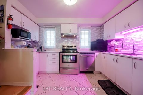 Photo 11 at 36 - 1378 Meadowvale Road, Rouge E11, Toronto