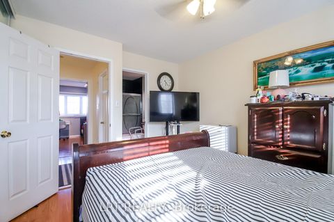 Photo 16 at 36 - 1378 Meadowvale Road, Rouge E11, Toronto