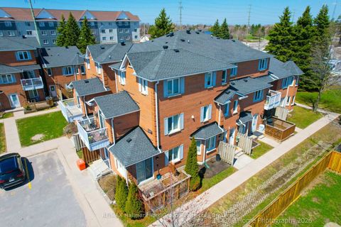 Photo 5 at 16 - 502 ESSA Road, Holly, Barrie