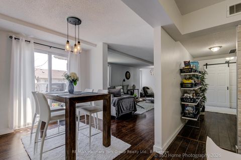 Photo 19 at 16 - 502 ESSA Road, Holly, Barrie