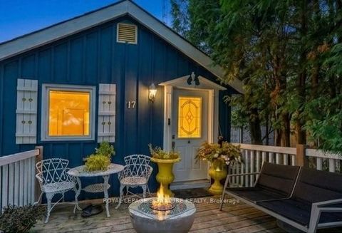 Photo 1 at 17 Mustard Street, Rural Uxbridge, Uxbridge