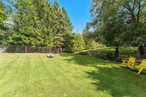 Photo 16 at 17 Mustard Street, Rural Uxbridge, Uxbridge