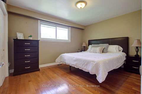 Photo 8 at 14 Thorpe Road, Richview, Toronto
