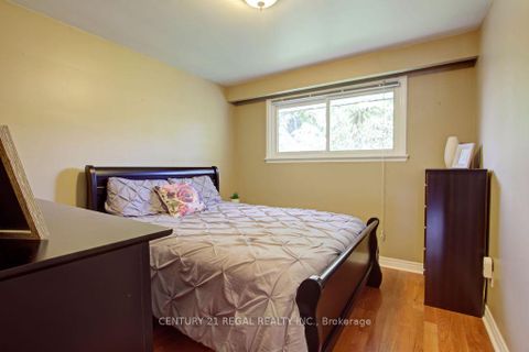 Photo 10 at 14 Thorpe Road, Richview, Toronto