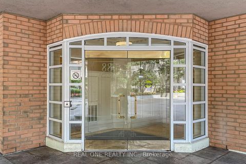 Photo 1 at 1203 - 88 Grandview Way, Willowdale East, Toronto