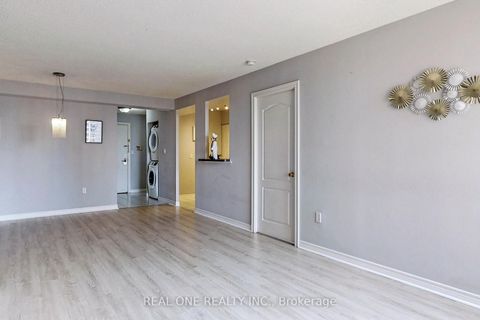 Photo 10 at 1203 - 88 Grandview Way, Willowdale East, Toronto