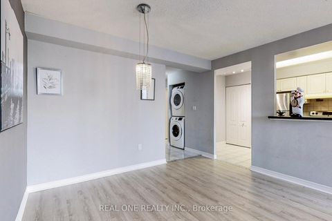 Photo 12 at 1203 - 88 Grandview Way, Willowdale East, Toronto