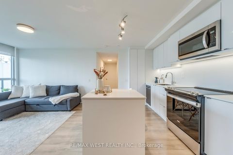 Photo 6 at 1104 - 1461 Lawrence Avenue W, Amesbury, Toronto