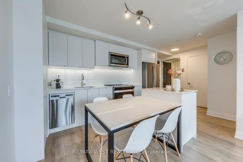 Photo 11 at 1104 - 1461 Lawrence Avenue W, Amesbury, Toronto