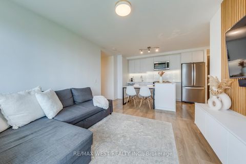 Photo 16 at 1104 - 1461 Lawrence Avenue W, Amesbury, Toronto