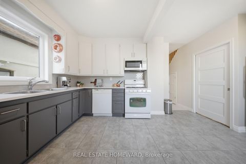 Photo 9 at 259 Woodmount Avenue, East York, Toronto