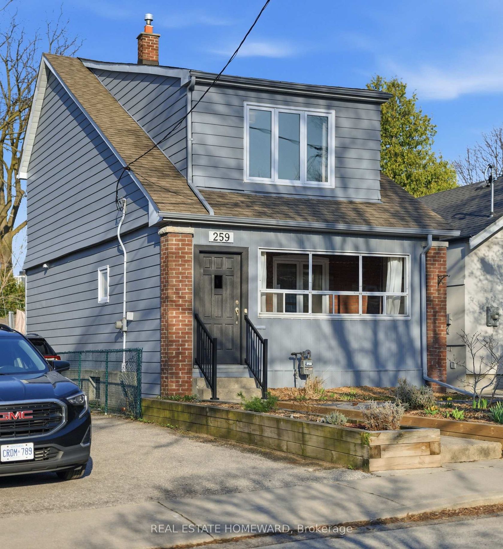 259 Woodmount Avenue, East York, Toronto photo number 2