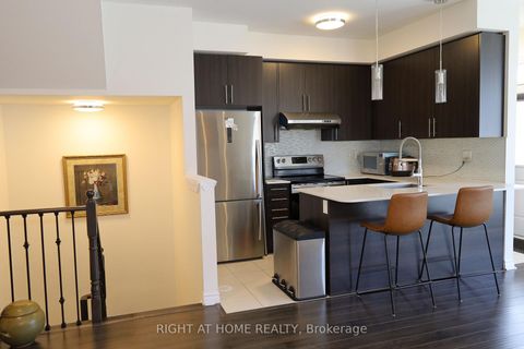 Photo 4 at 14 - 1255 Bridletowne Circle, L'Amoreaux, Toronto