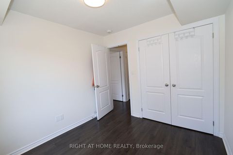 Photo 9 at 14 - 1255 Bridletowne Circle, L'Amoreaux, Toronto