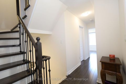 Photo 13 at 14 - 1255 Bridletowne Circle, L'Amoreaux, Toronto