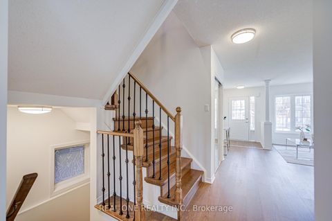 Photo 9 at 65 Westcliffe Crescent, Jefferson, Richmond Hill