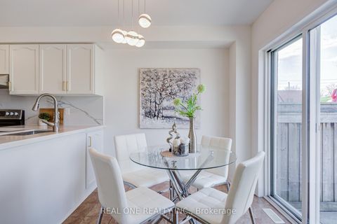 Photo 13 at 65 Westcliffe Crescent, Jefferson, Richmond Hill