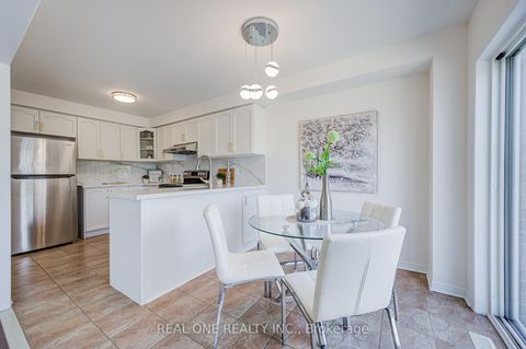 Photo 15 at 65 Westcliffe Crescent, Jefferson, Richmond Hill