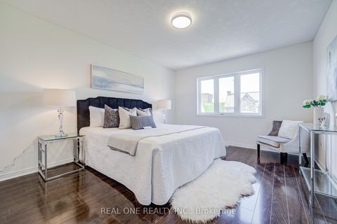 Photo 23 at 65 Westcliffe Crescent, Jefferson, Richmond Hill